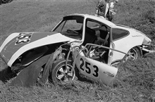 70 Sämi Heuer Porsche 911 S 2300 Ccm  3